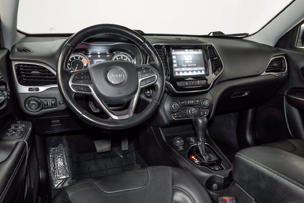 Used 2020 Jeep Cherokee Limited w/ Trailer Tow Group AWD/4WD image 7