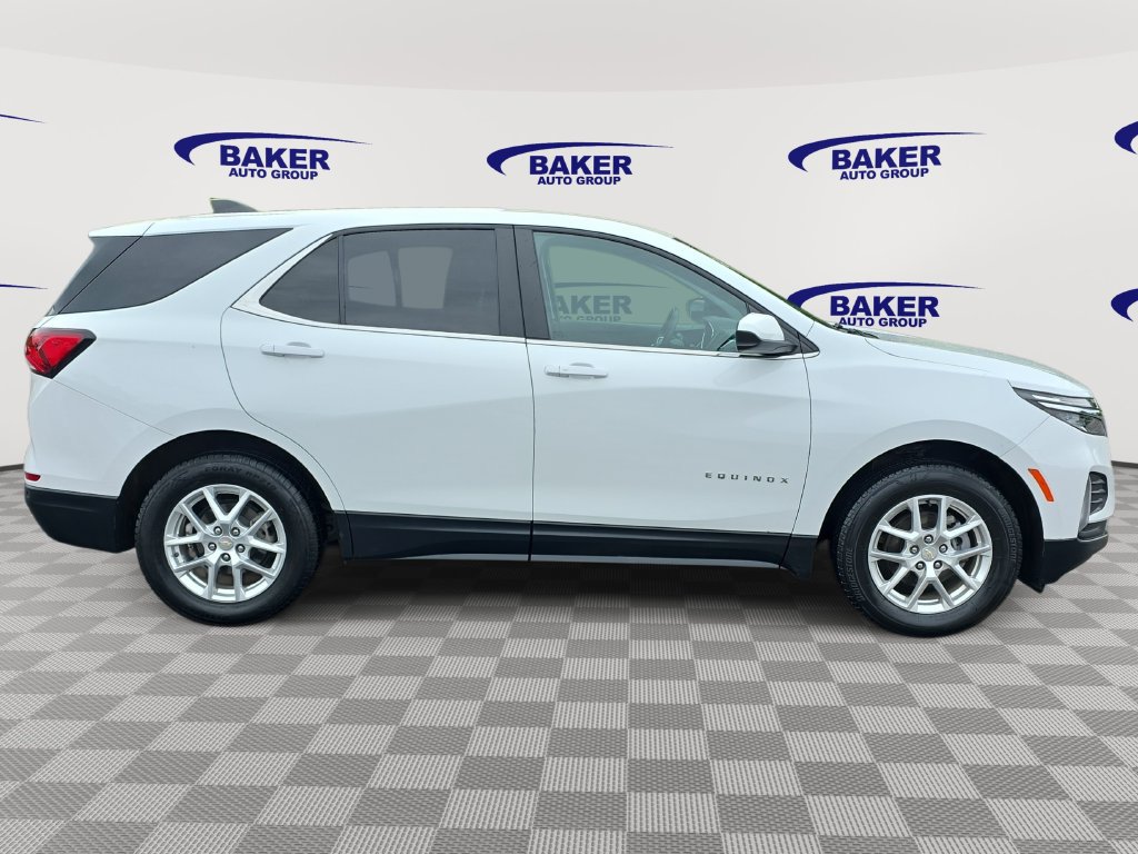 Used 2024 Chevrolet Equinox LT AWD/4WD image 4