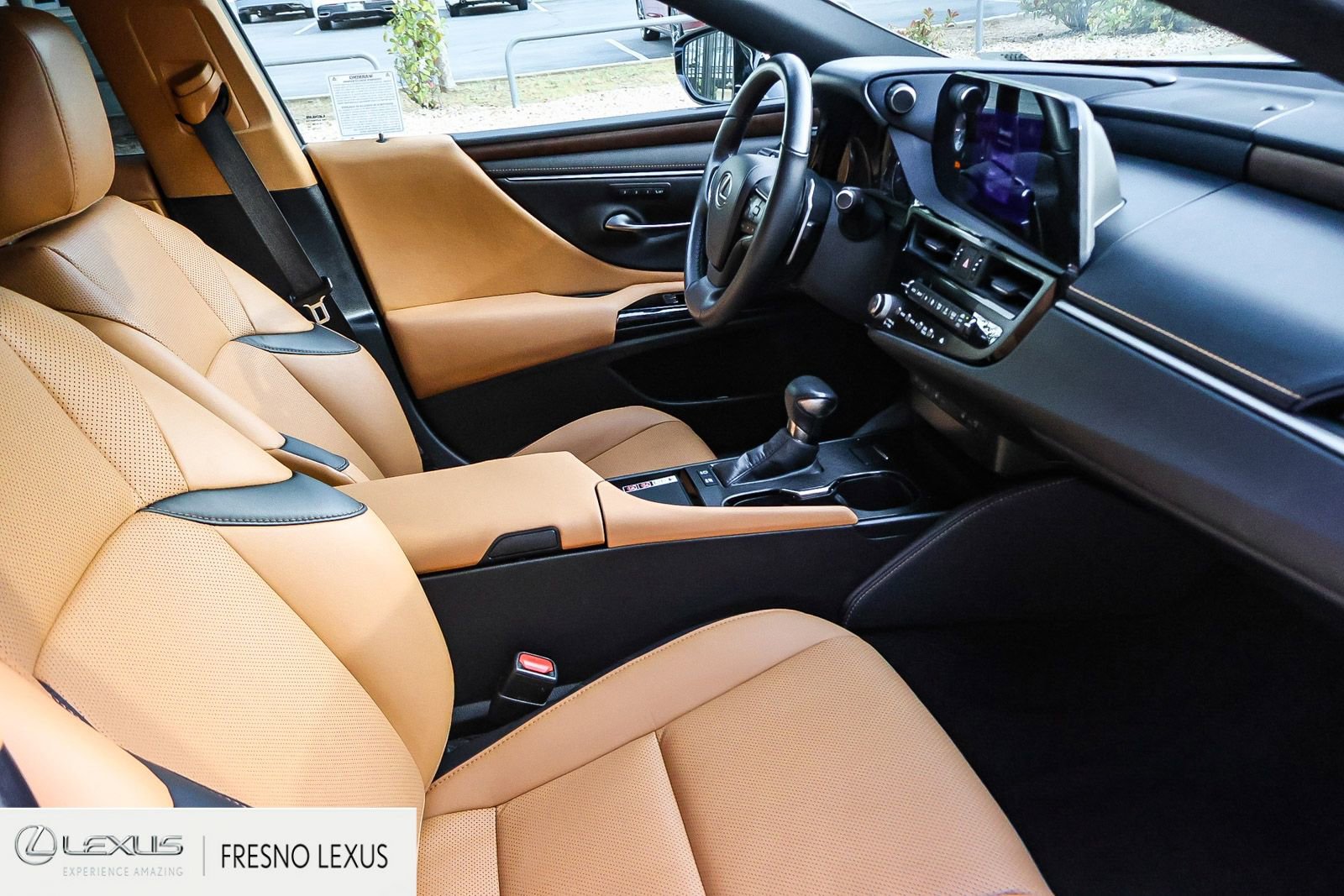 Certified 2024 Lexus ES 300h w/ Premium Package image 12