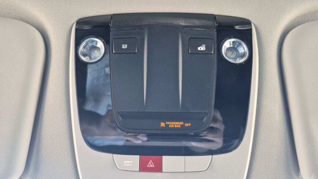 New 2025 Kia EV6 Wind image 25