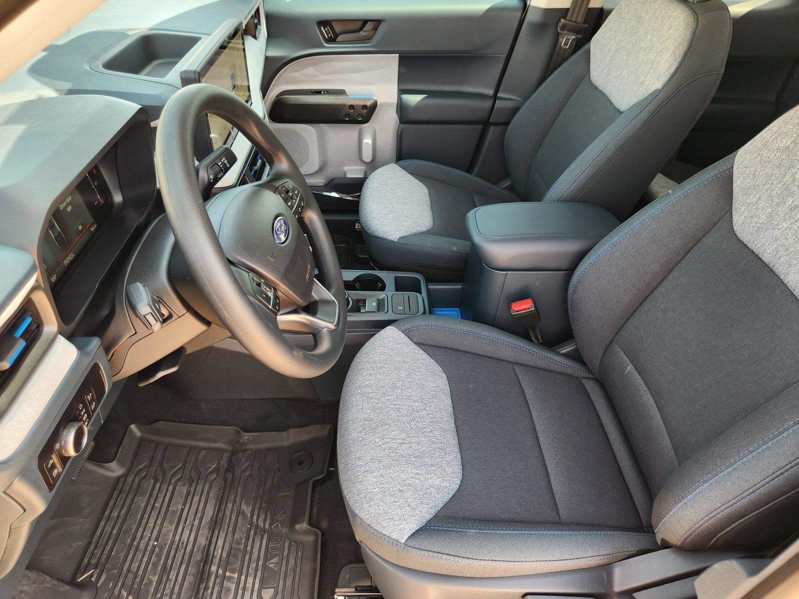 New 2026 Ford Maverick XLT FWD image 13