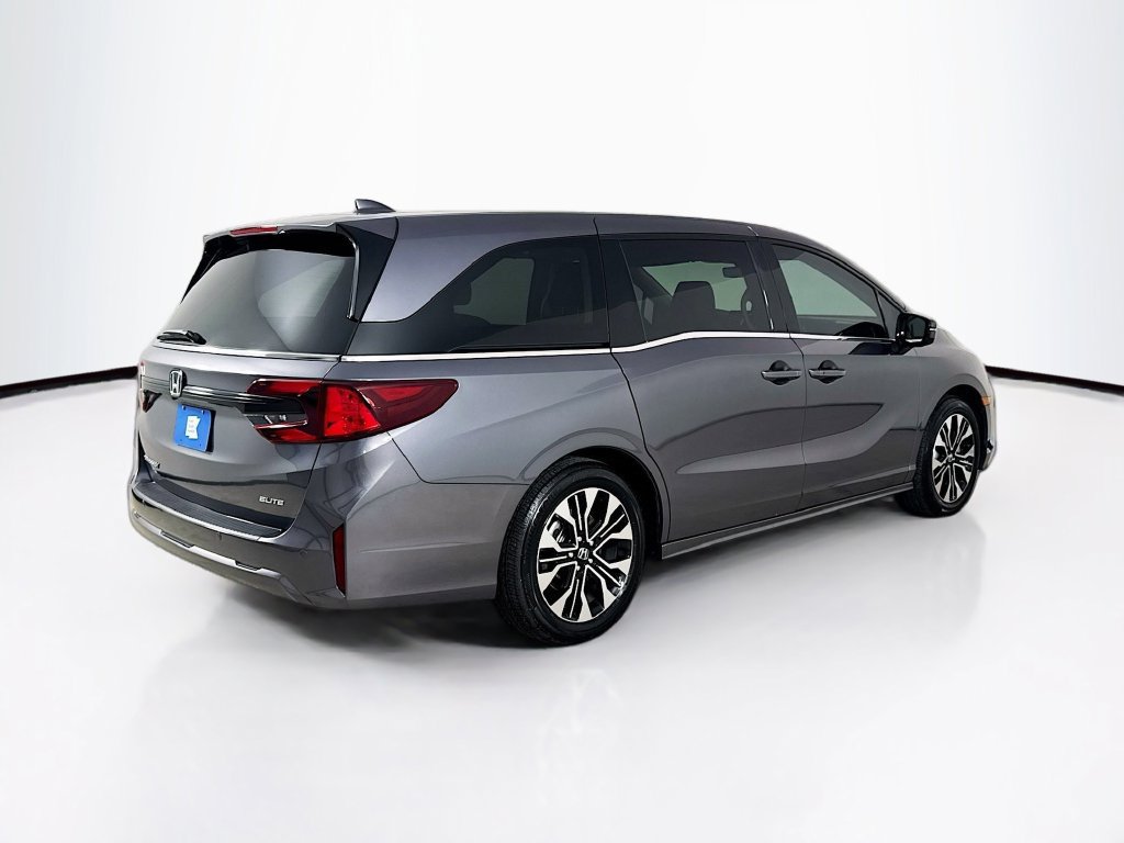 Used 2026 Honda Odyssey Elite image 8
