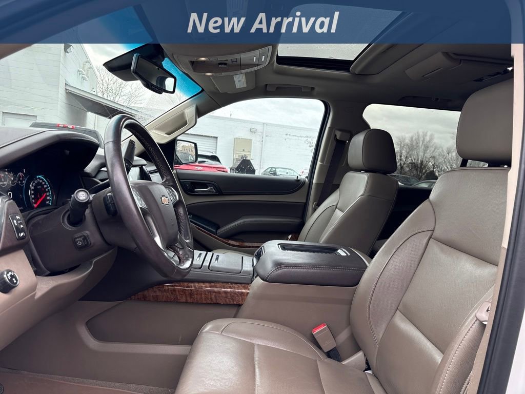Used 2020 Chevrolet Suburban Premier image 7