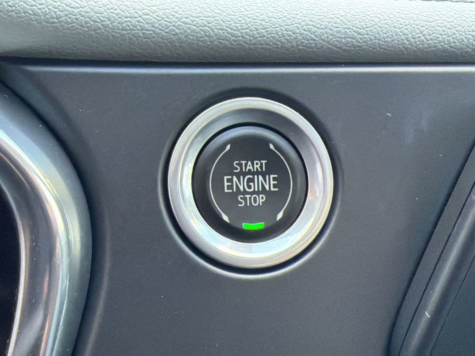 Used 2019 Chevrolet Blazer LT w/ Sun and Wheels Package image 26