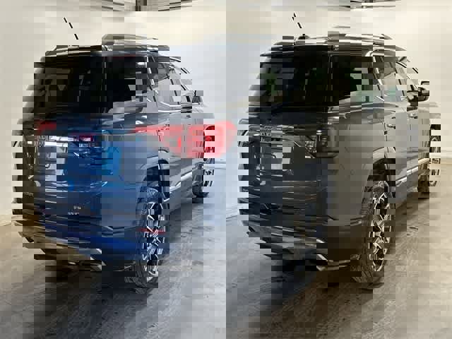 Used 2019 GMC Acadia Denali w/ Technology Package image 36