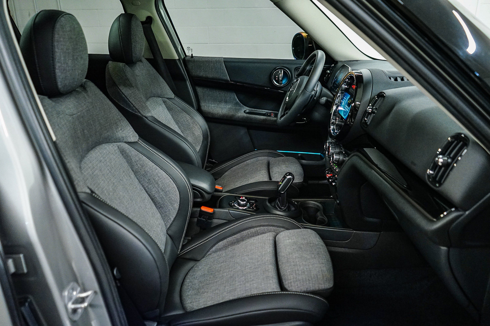 Certified 2024 MINI Cooper Countryman S FWD image 16