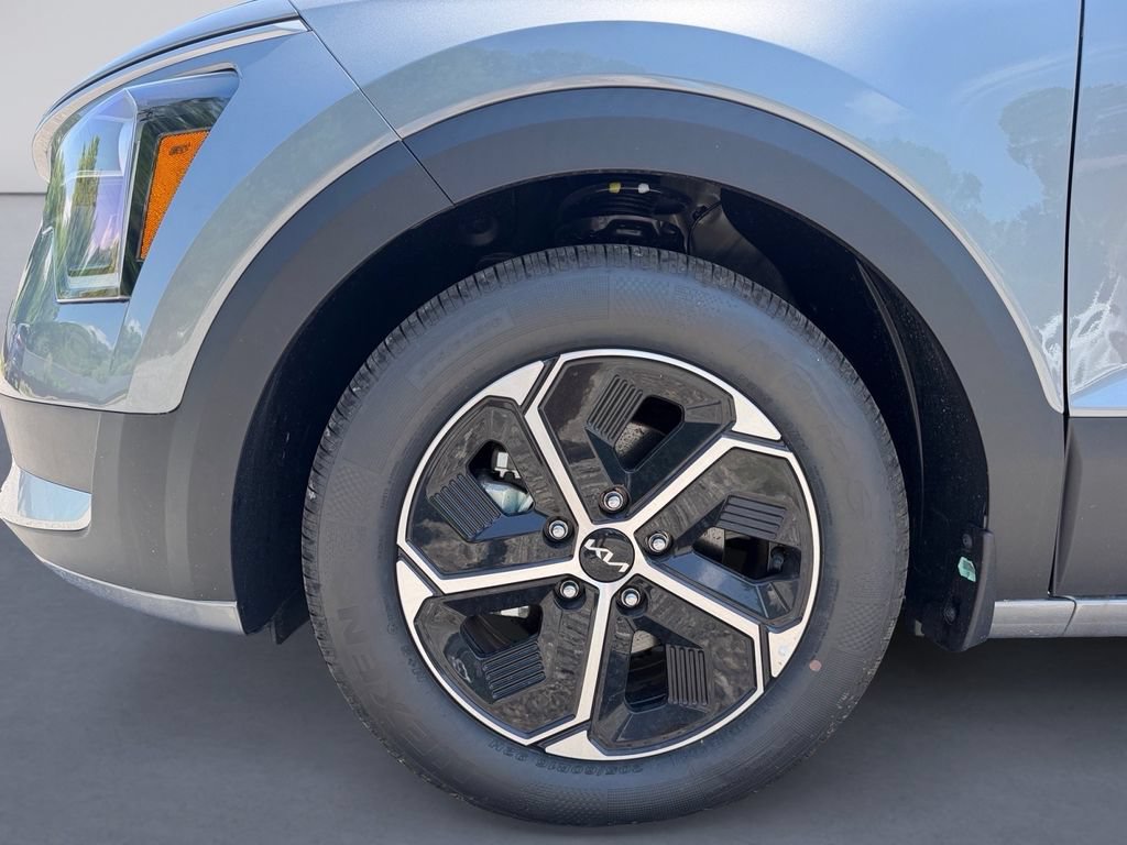 New 2026 Kia Niro EX w/ EX Premium Package FWD image 9