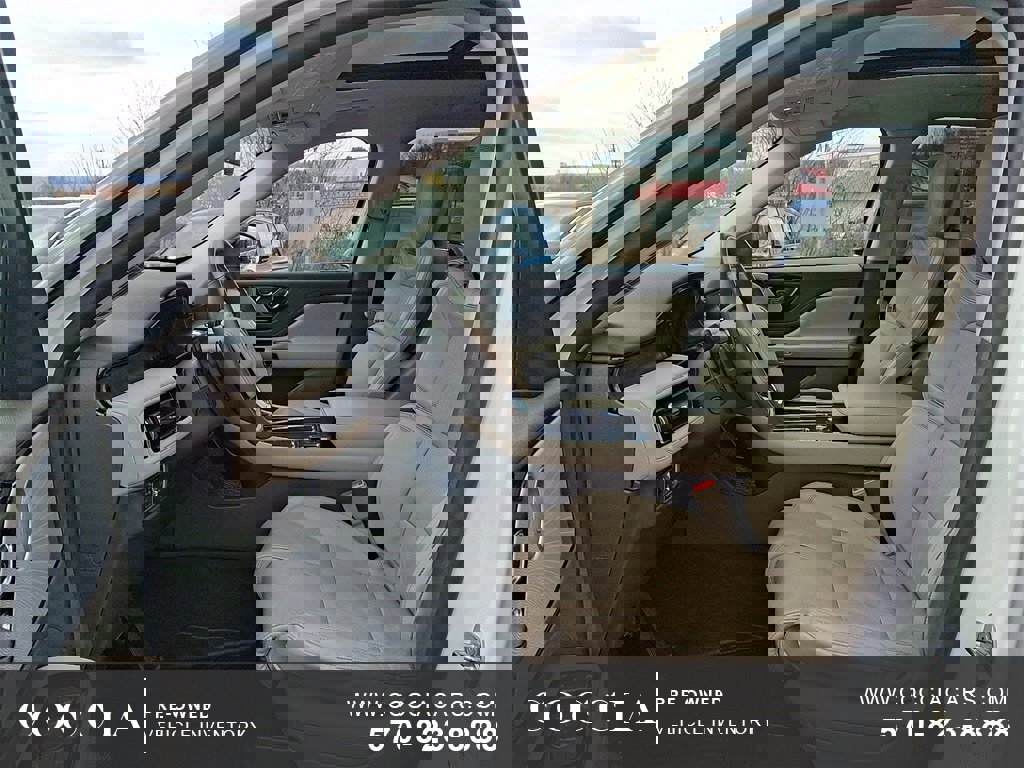 Used 2021 Lincoln Aviator Reserve w/ Equipment Group 202A image 14