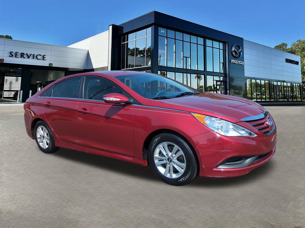Used 2014 Hyundai Sonata GLS w/ Popular Equipment Group 2 FWD image 2