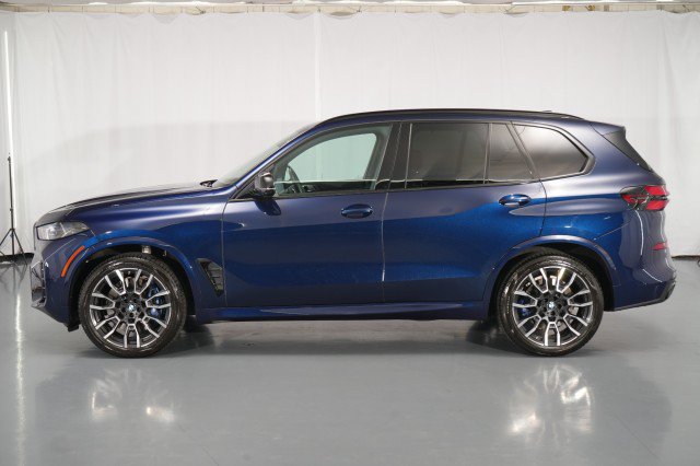 Used 2025 BMW X5 M60i AWD/4WD image 2