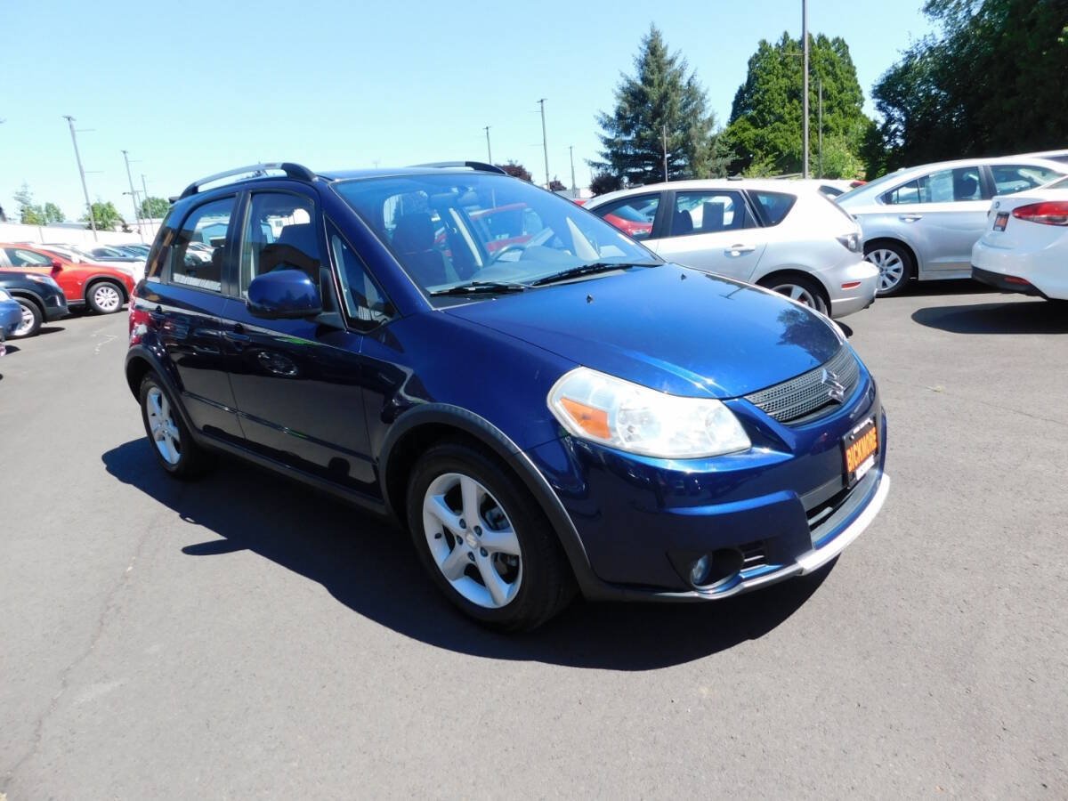 Used 2008 Suzuki SX4 AWD Hatchback w/ Touring Pkg
