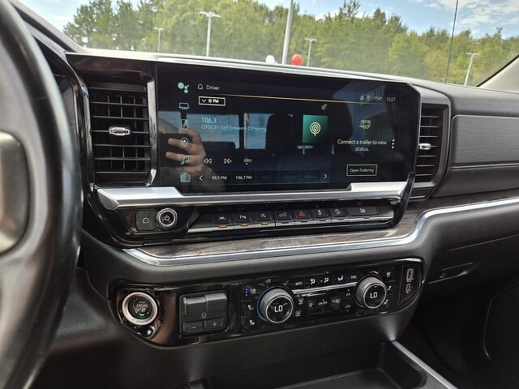 Used 2023 Chevrolet Silverado 1500 LTZ w/ LTZ Convenience Package II AWD/4WD image 22