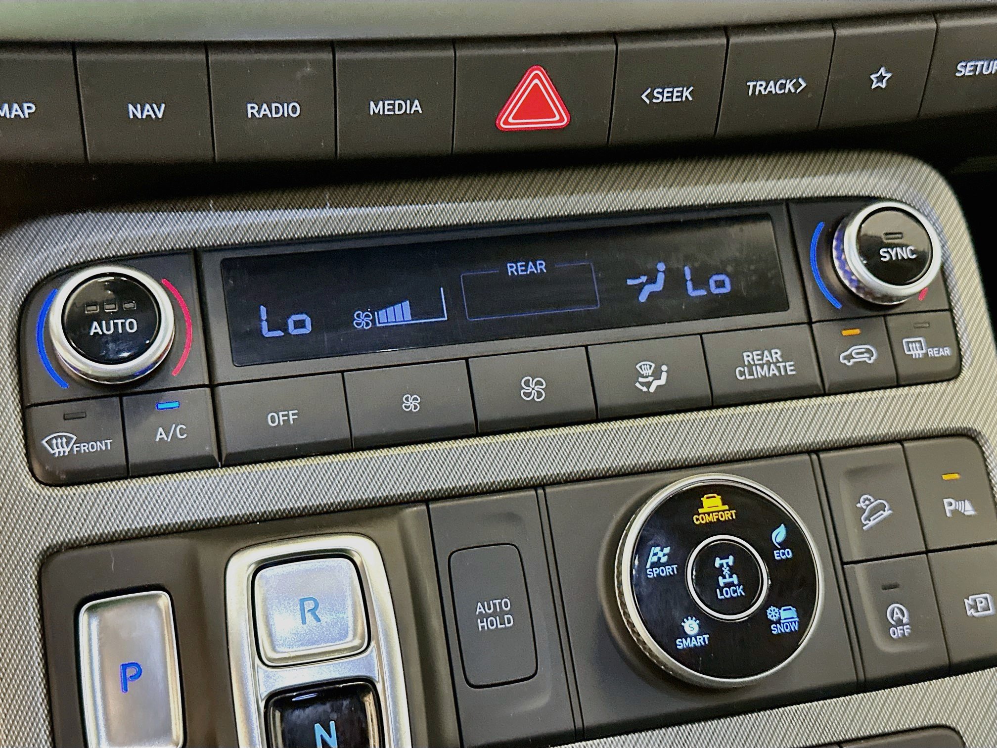 Used 2025 Hyundai Palisade SEL AWD/4WD image 24