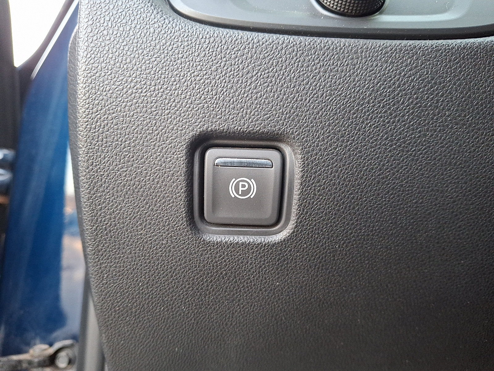 Used 2022 Chevrolet Blazer Premier image 23