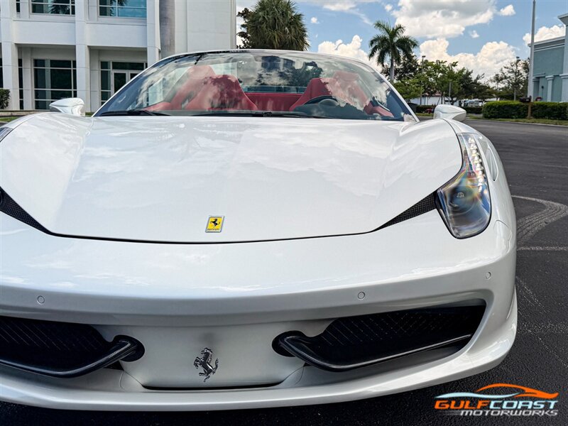 Used 2014 Ferrari 458 Spider RWD image 3