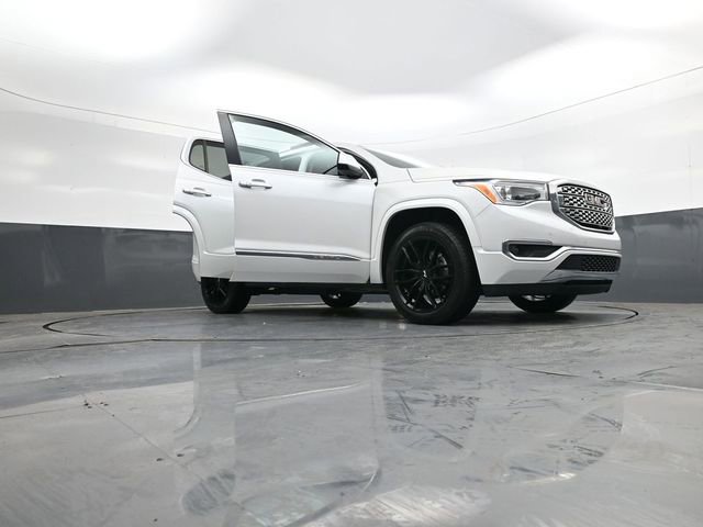 Used 2017 GMC Acadia Denali w/ Technology Package image 39