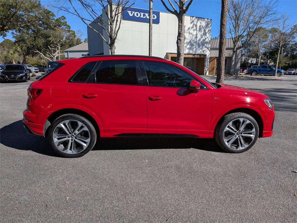 Used 2021 Audi Q3 2.0T Premium Plus w/ Premium Plus Package video 3