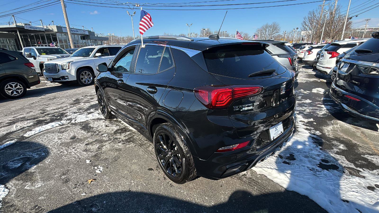 Used 2024 Buick Encore GX Sport Touring w/ Experience Buick Package image 5