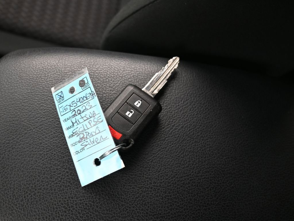 Used 2023 Mitsubishi Eclipse Cross ES image 18