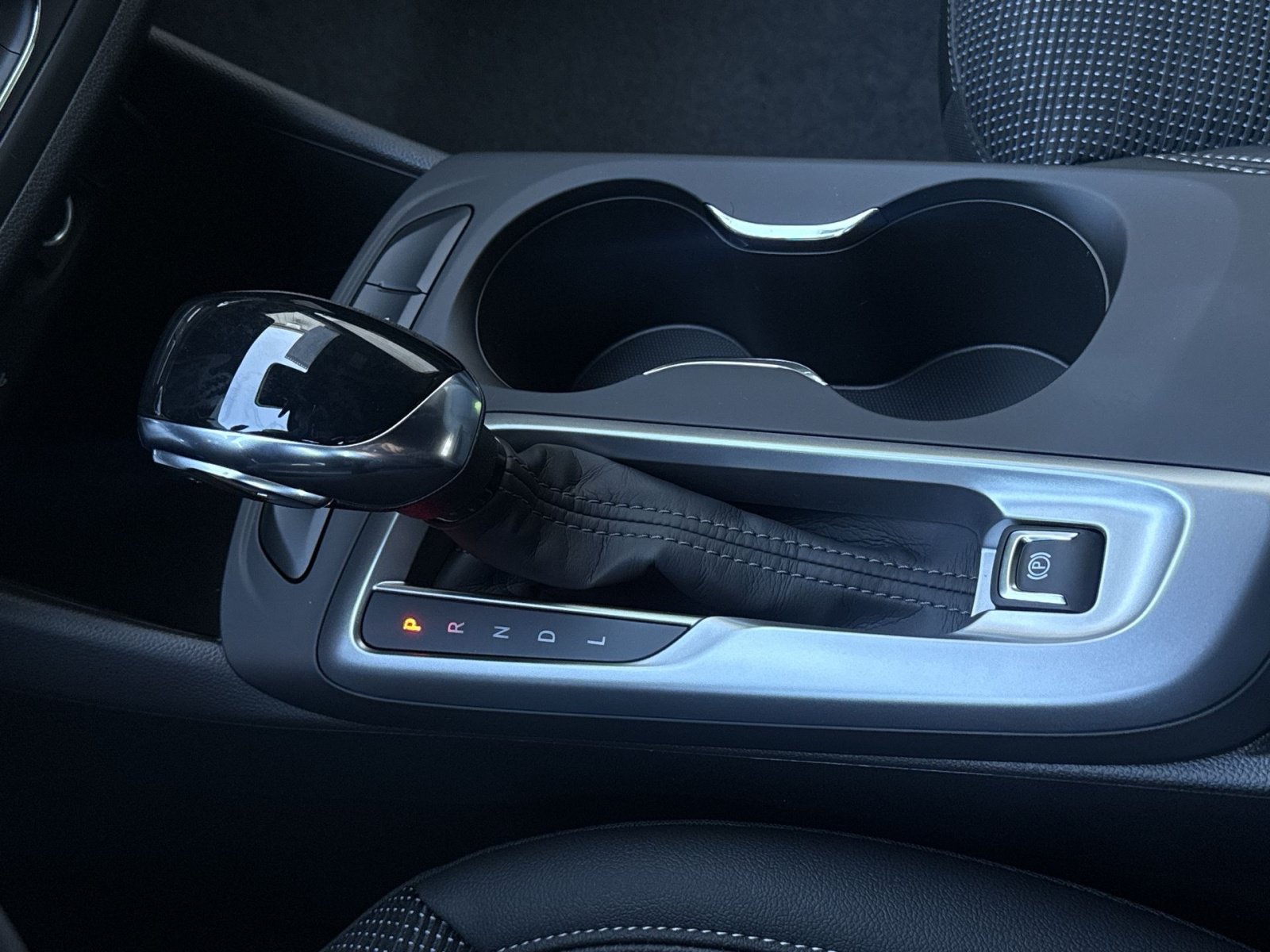 New 2026 Buick Envista Preferred FWD image 21