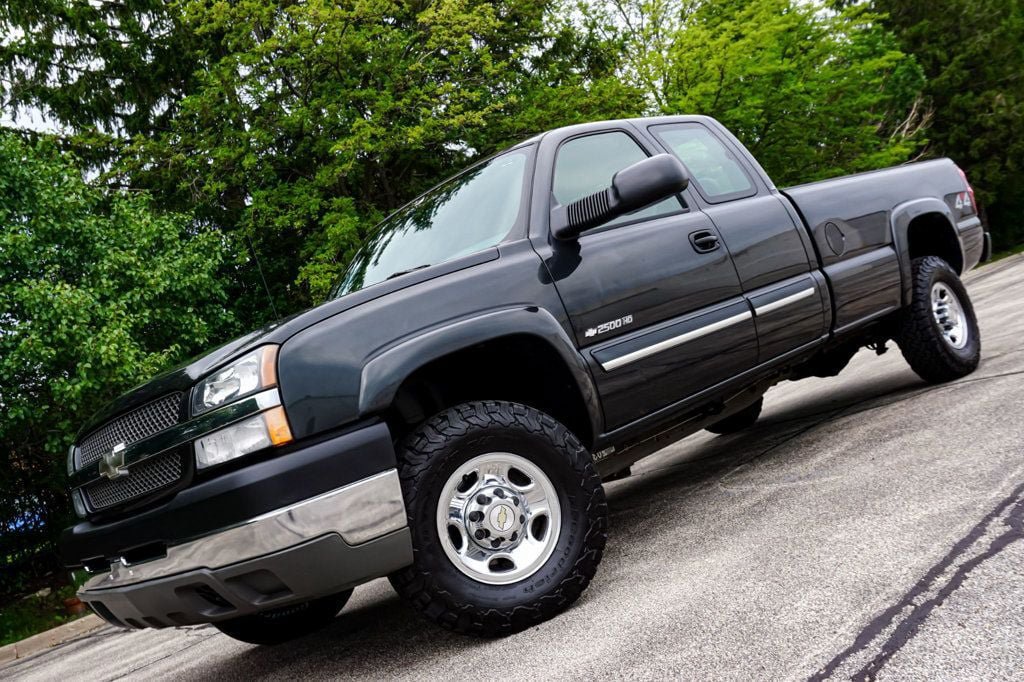 Used 2004 Chevrolet Silverado 2500 LS AWD/4WD image 60