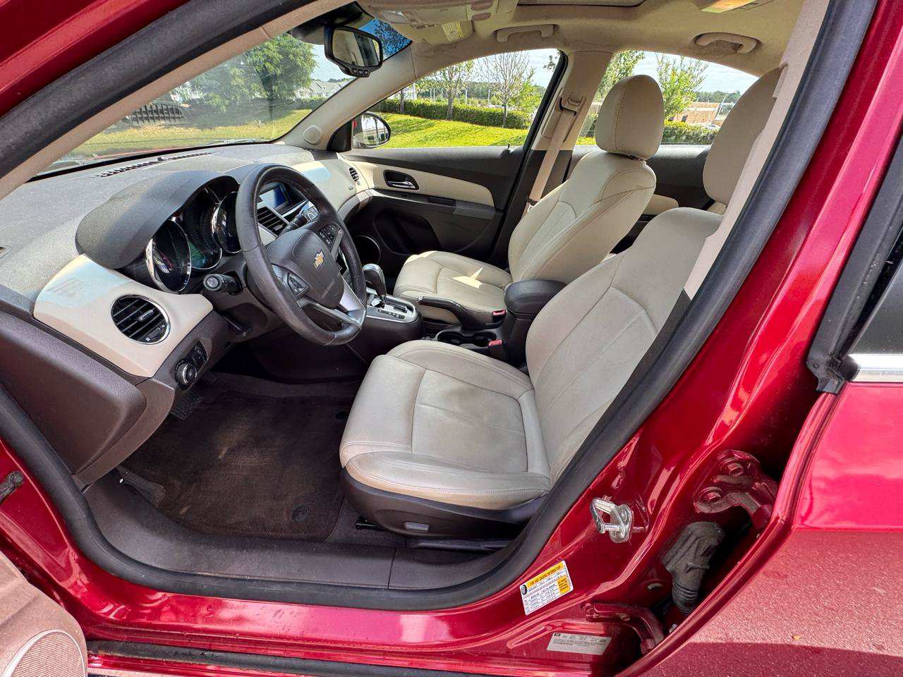 Used 2011 Chevrolet Cruze LTZ w/ RS Package FWD image 21