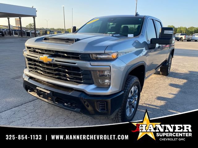 Used 2025 Chevrolet Silverado 2500 Custom w/ Custom Convenience Package AWD/4WD image 1