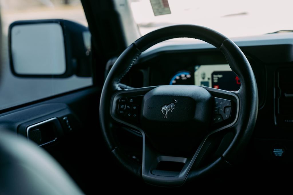 Used 2021 Ford Bronco First Edition image 12