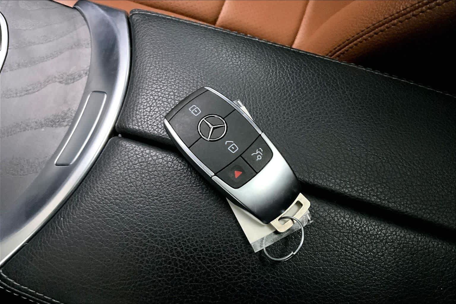 Certified 2022 Mercedes-Benz GLC 300 4MATIC Coupe image 15