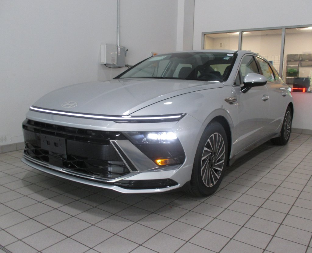 New 2025 Hyundai Sonata SEL FWD image 11