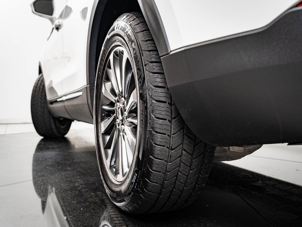 Used 2021 Lincoln Nautilus FWD w/ Equipment Group 101A image 46