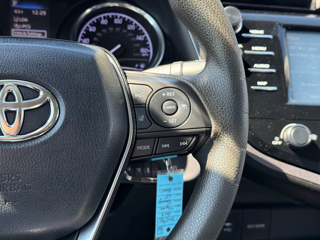 Used 2019 Toyota Camry LE image 17