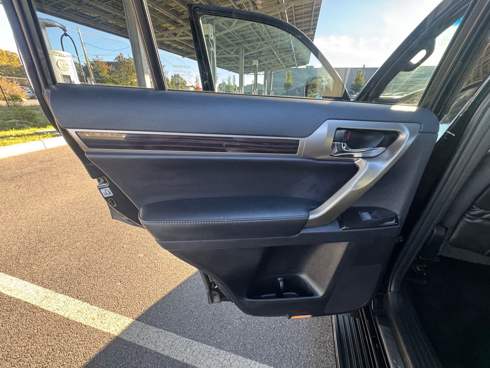 Used 2021 Lexus GX 460 AWD/4WD image 19