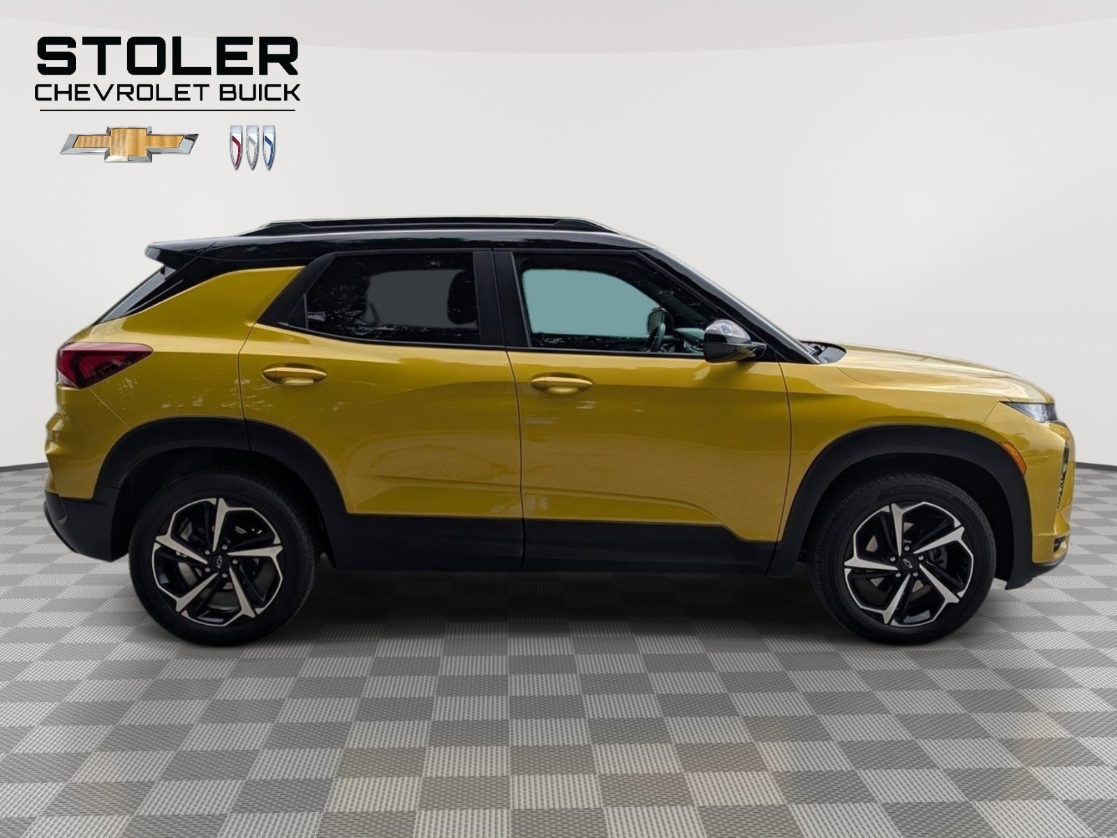 Used 2023 Chevrolet TrailBlazer RS w/ Sun and Liftgate Package AWD/4WD image 6