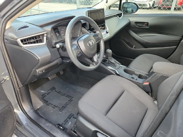 Used 2023 Toyota Corolla LE FWD image 13