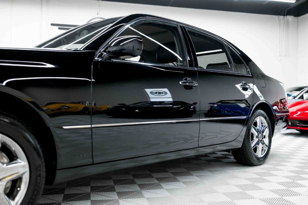 Used 2004 Lexus LS 430 RWD image 33