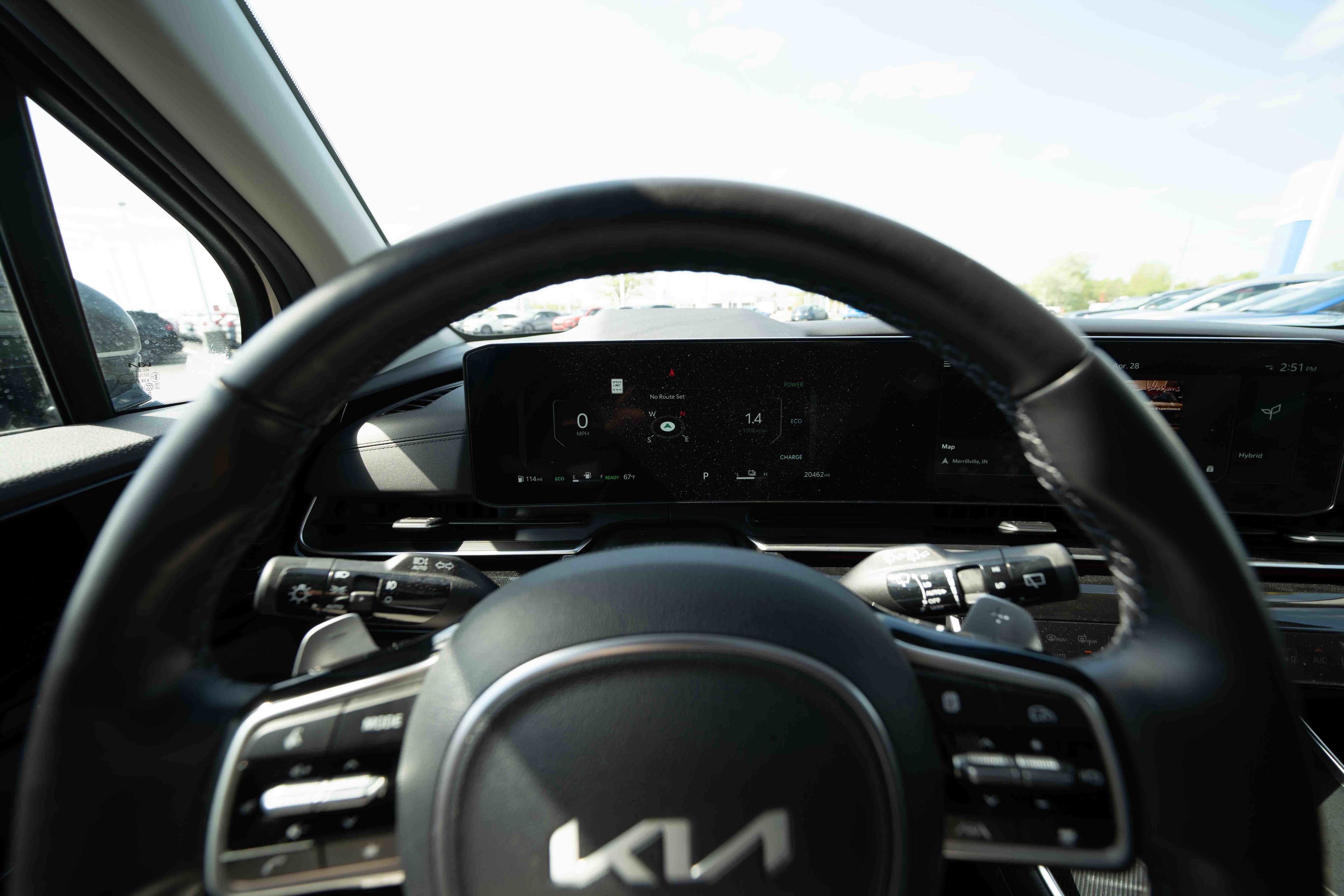 Used 2025 Kia Carnival SX Prestige FWD image 15