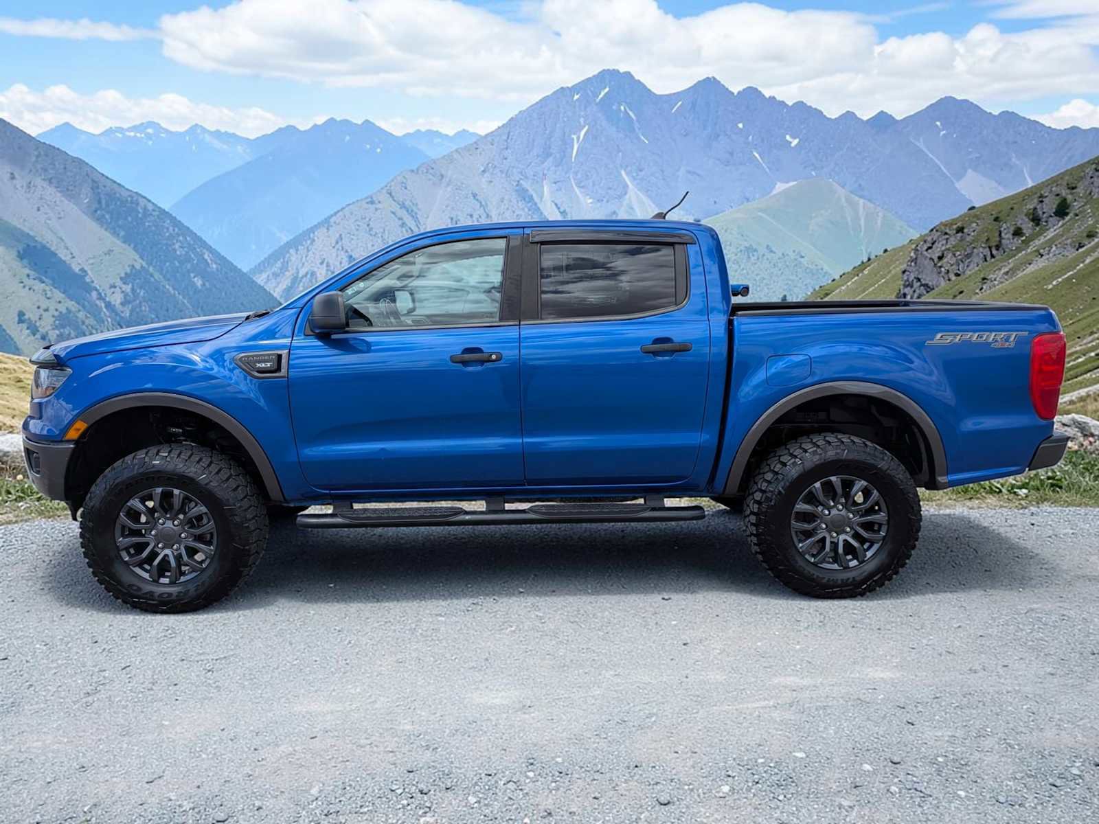 Certified 2019 Ford Ranger XLT w/ Equipment Group 302A Luxury AWD/4WD image 3