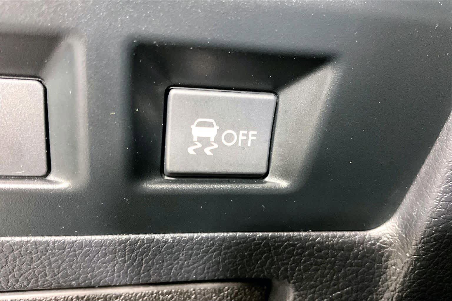 Used 2019 Subaru WRX STI AWD/4WD image 33