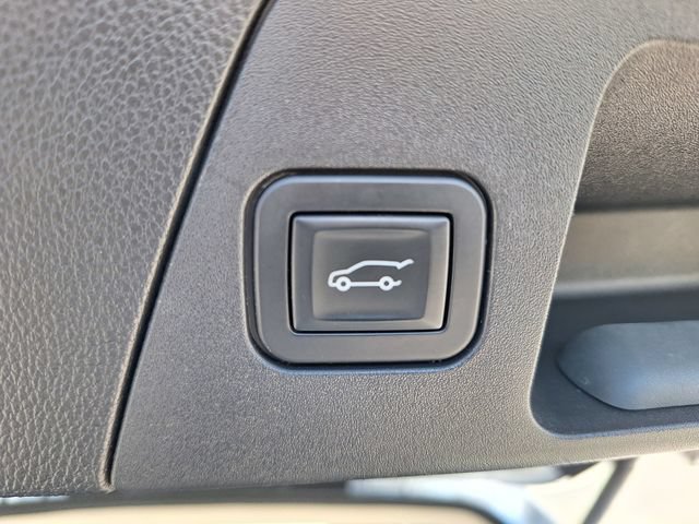 Used 2017 Buick Envision Premium w/ Driver Confidence Package AWD/4WD image 16