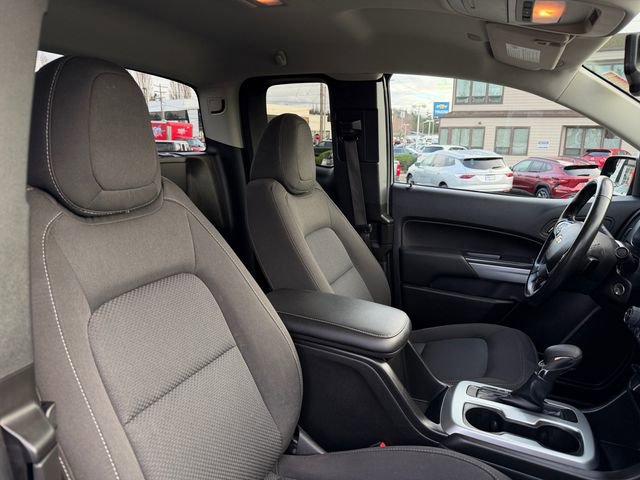 Used 2022 Chevrolet Colorado LT w/ Fleet Safety Package image 34