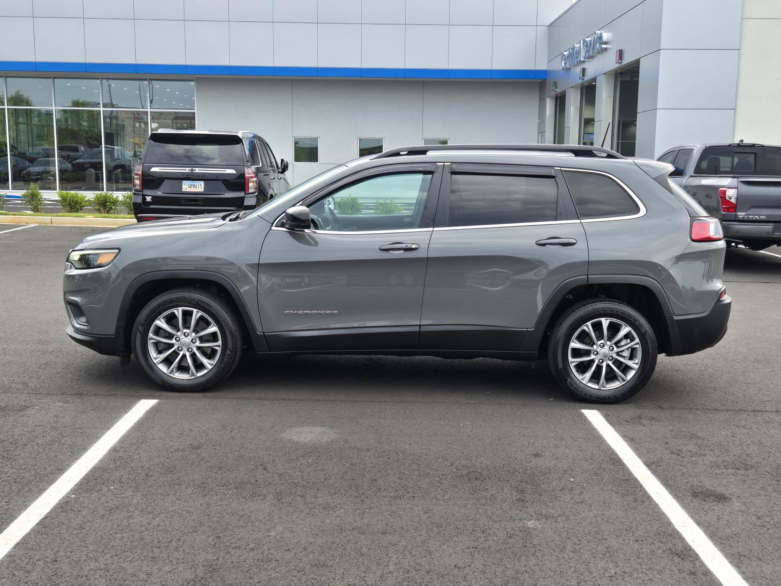 Used 2022 Jeep Cherokee Latitude Lux FWD image 14