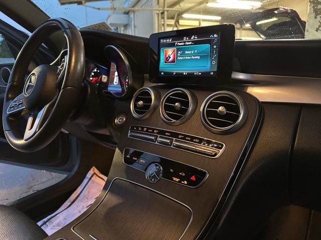 Used 2019 Mercedes-Benz C 300 Sedan image 27