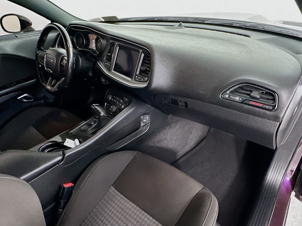 Used 2020 Dodge Challenger R/T Scat Pack RWD image 33