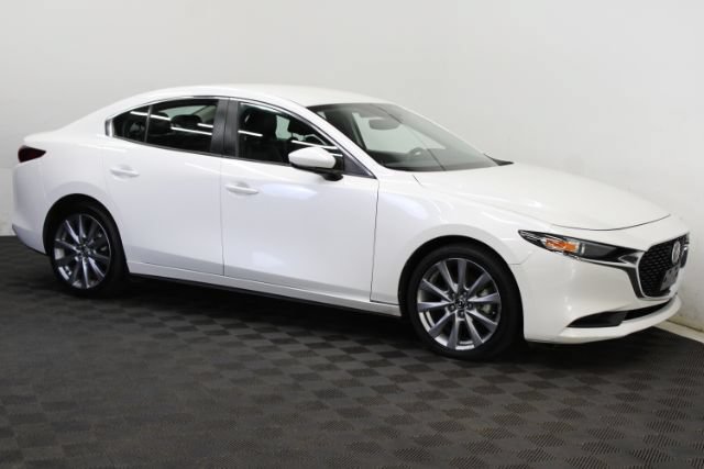 Used 2023 MAZDA MAZDA3 s FWD image 3