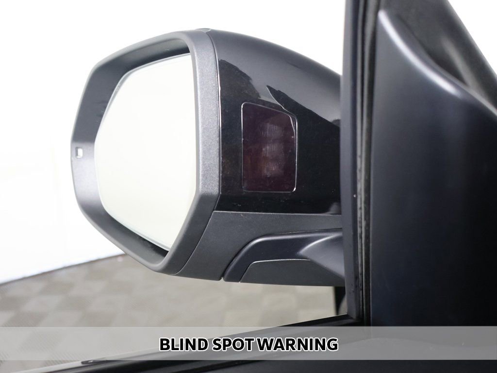 Used 2024 Audi Q8 Premium w/ Black Optic Package image 7