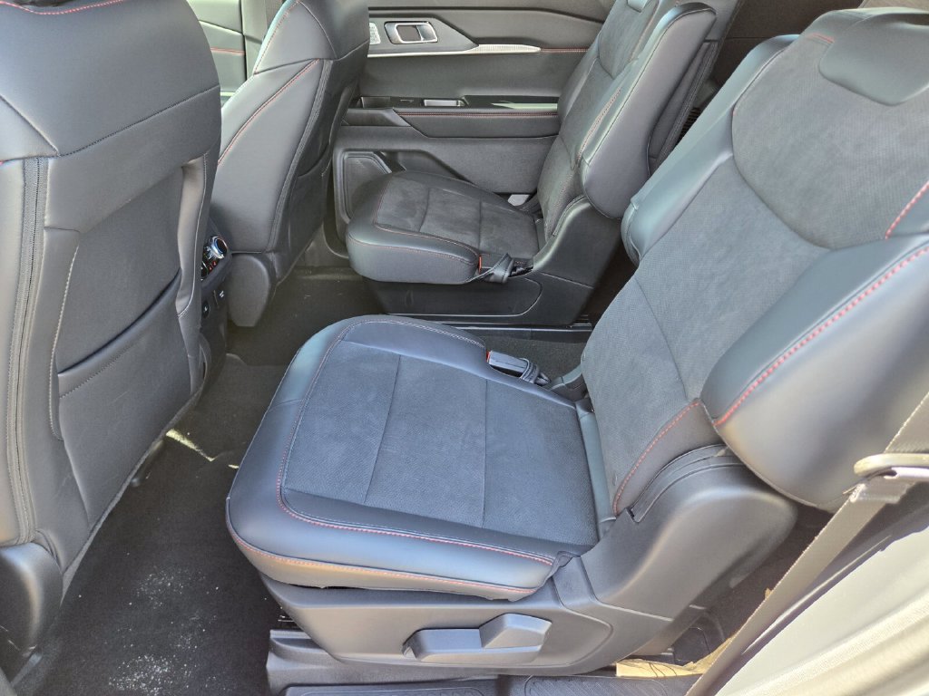 New 2027 Ford Explorer ST w/ Sun And Sound Package AWD/4WD image 13