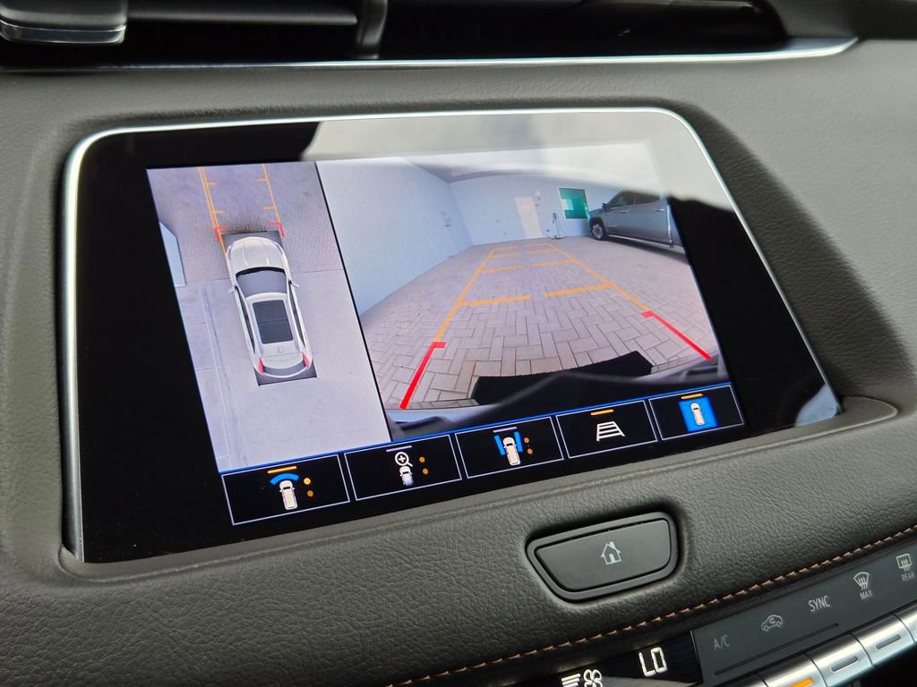 Certified 2023 Cadillac XT4 Sport image 19