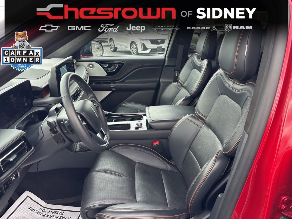 Used 2025 Lincoln Aviator Black Label w/ Black Label Special Edition AWD/4WD image 27