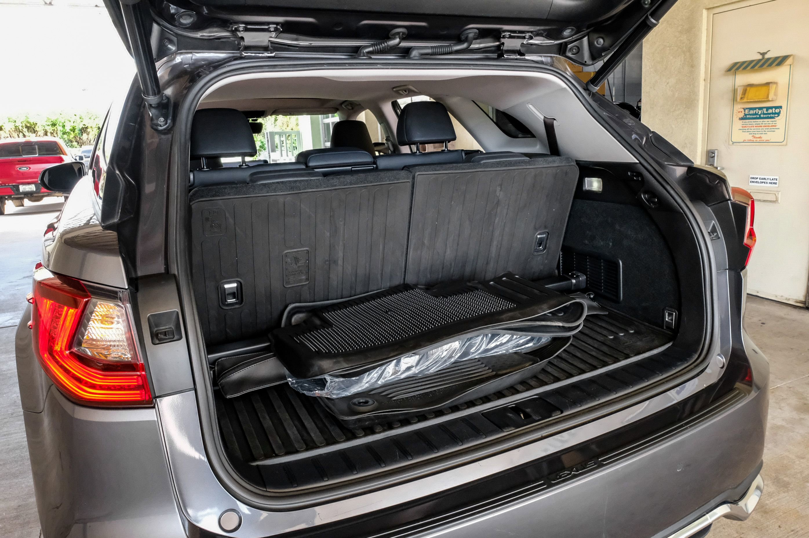 Used 2022 Lexus RX 350L FWD w/ Premium Package image 51